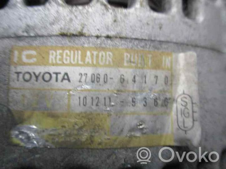 Toyota Carina T190 Generaattori/laturi 2706064170