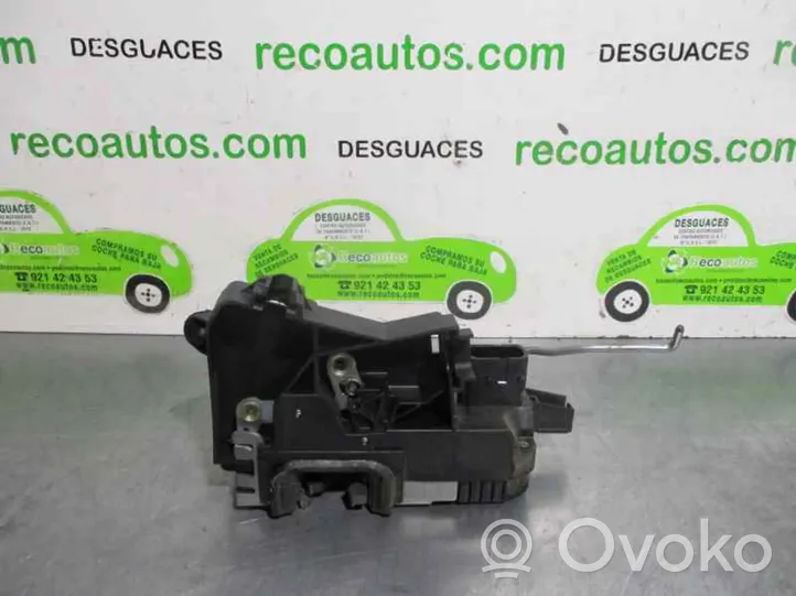 Opel Signum Etuoven lukko 24447341