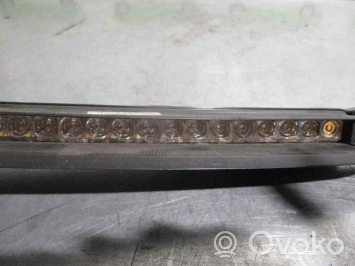 Opel Vectra B Trzecie światło stop 90507056