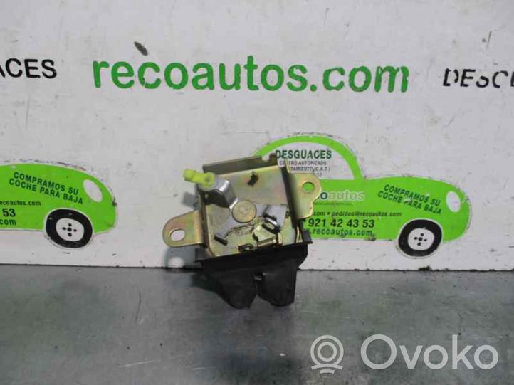 Toyota Prius (XW10) Blocco chiusura del portellone 6461047011