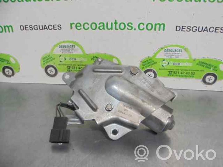 Nissan Kubistar Moteur d'essuie-glace arrière 8200365163