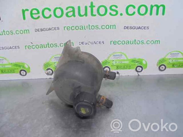 Nissan Kubistar Serbatoio di compensazione del liquido refrigerante/vaschetta 8200686355