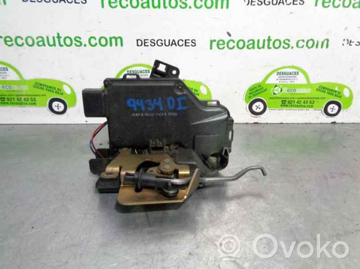 Audi A6 S6 C5 4B Etuoven lukko 4B1837015B