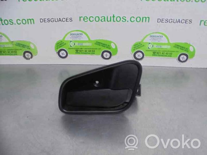 Peugeot Bipper Poignée inférieure de porte avant 1308747070