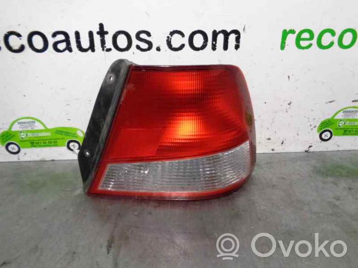 Hyundai Accent Rear/tail lights 9240225220