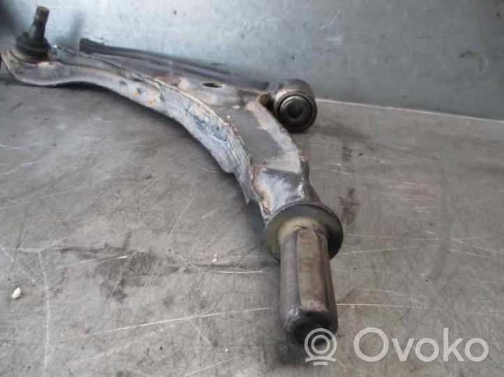 Nissan Almera Triangle bras de suspension inférieur avant 545010M020