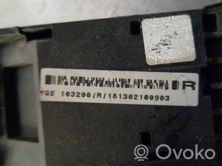 Rover 45 Module de fusibles YQE103200R