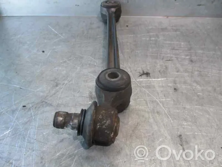 Volkswagen Polo II 86C 2F Triangle bras de suspension inférieur avant 861407151B