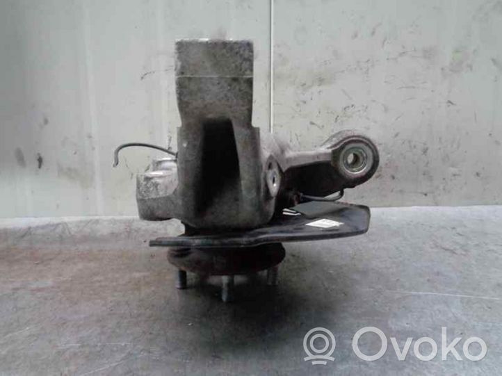 Toyota Prius (XW50) Fuso a snodo con mozzo ruota anteriore 4320247030