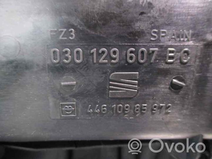 Seat Cordoba (6K) Części silnika inne 030129607BC