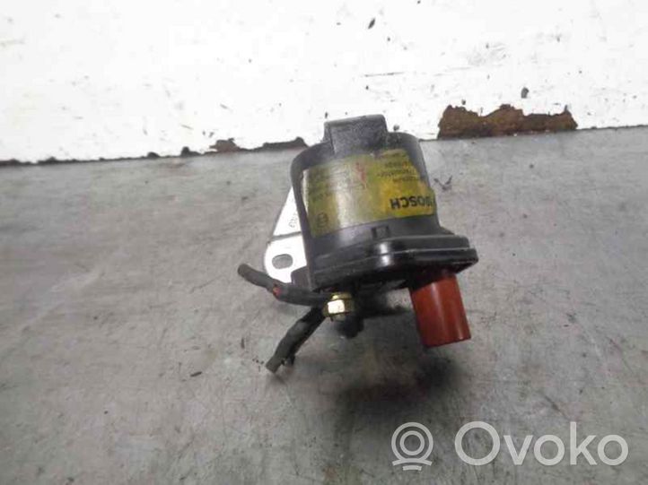 Mercedes-Benz 190 W201 High voltage ignition coil 0001586103