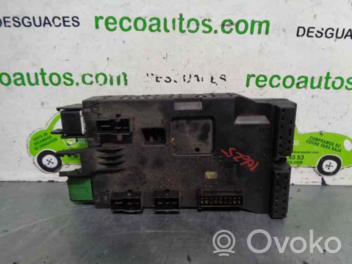 Volkswagen II LT Module de fusibles 0005400605