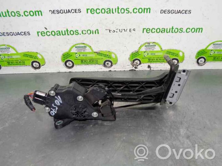 Lexus LS 500 Pedal del acelerador 7811050010