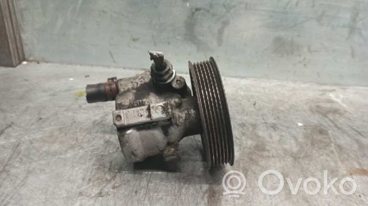 Renault Vel Satis Ohjaustehostimen pumppu 8200223611