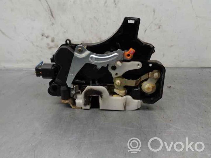 Mitsubishi Colt Serratura portiera anteriore 5715A136