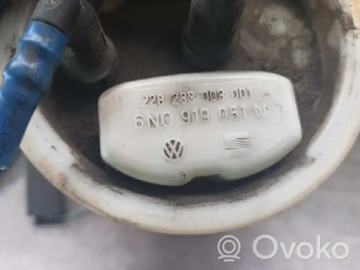 Volkswagen Polo Polttoainesäiliön pumppu 6N0919051N