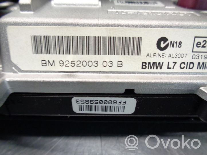 BMW M3 Monitor / wyświetlacz / ekran BM9252003