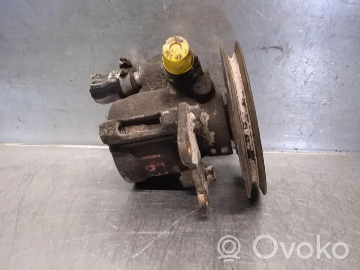 Opel Combo B Power steering pump 26078909