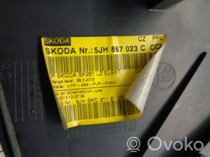 Skoda Rapid (NH) Garniture panneau de porte arrière 5JH867023C