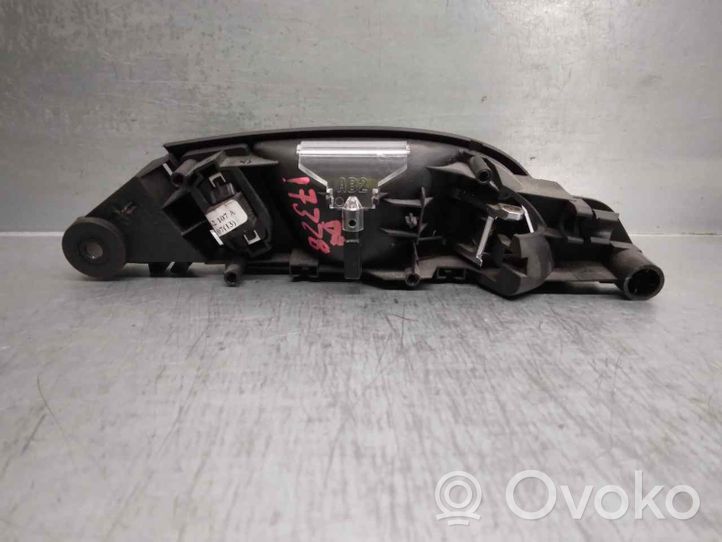 Audi Q7 4M Front door interior handle 4L0837019