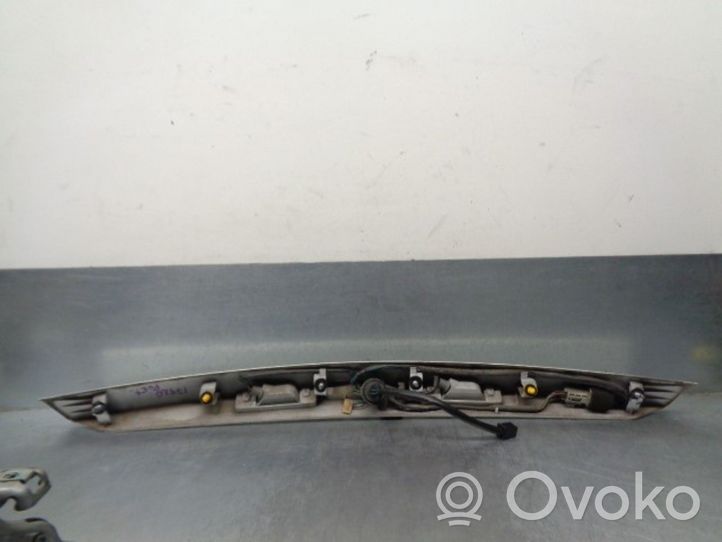 Chevrolet Cruze Tailgate trunk handle 95941675