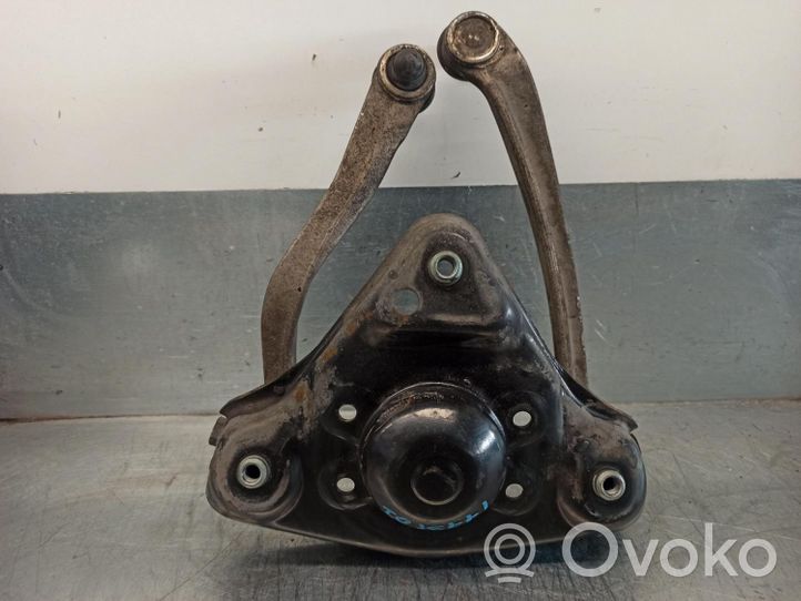 Volkswagen PASSAT B5 Ressort hélicoïdal, support jambe de force 8D0407509G