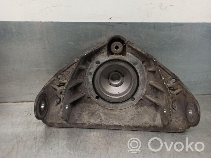 Volkswagen Touareg I Molla elicoidale/supporto montante 7L0412391