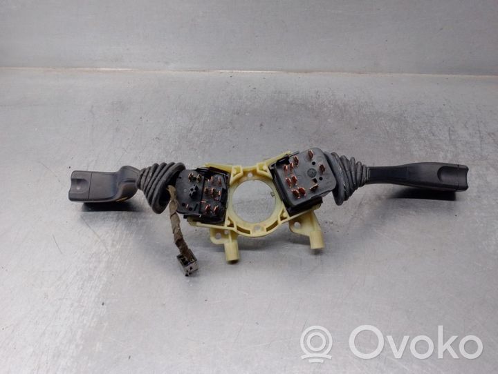 Opel Omega B1 Leva comando tergicristalli 26051171