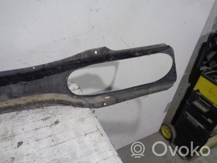 Opel Omega B1 Front bumper cross member 222700