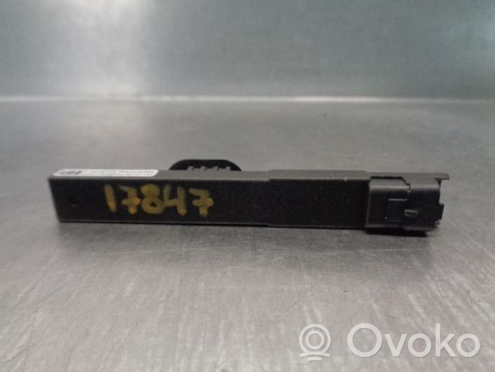 Citroen C3 Radio antenna 9672409080