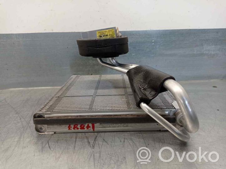 Volkswagen Golf VII Oro kondicionieriaus radiatorius (salone) 5Q1816103D