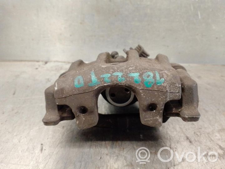 Ford Focus Supporto della pinza del freno posteriore 2080513