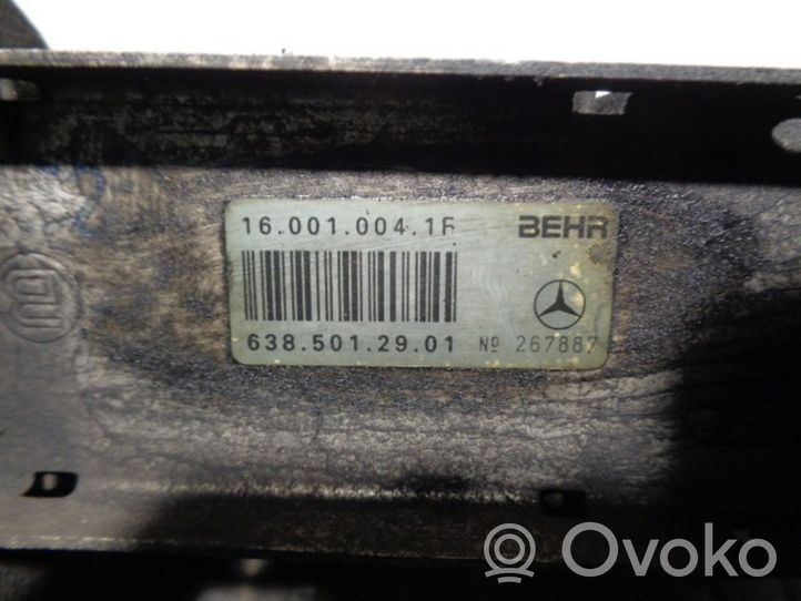Mercedes-Benz Vito Viano W638 Välijäähdyttimen jäähdytin A6385012901