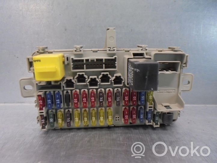 Rover 45 Module de fusibles YQE000070