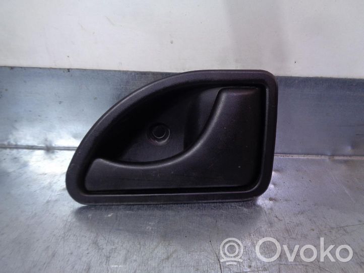 Renault Kangoo III Klamka wewnętrzna drzwi przednich 8200247803