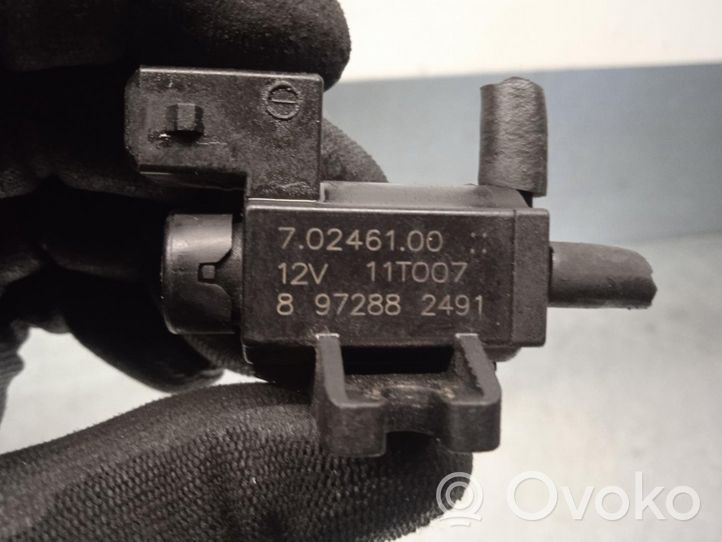 Opel Meriva B Zawór ciśnienia 8972882491