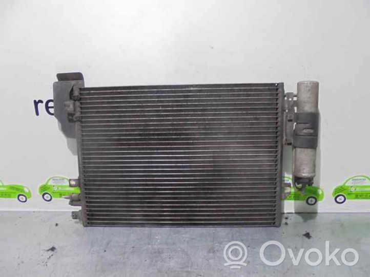 Renault Clio III Radiateur condenseur de climatisation 