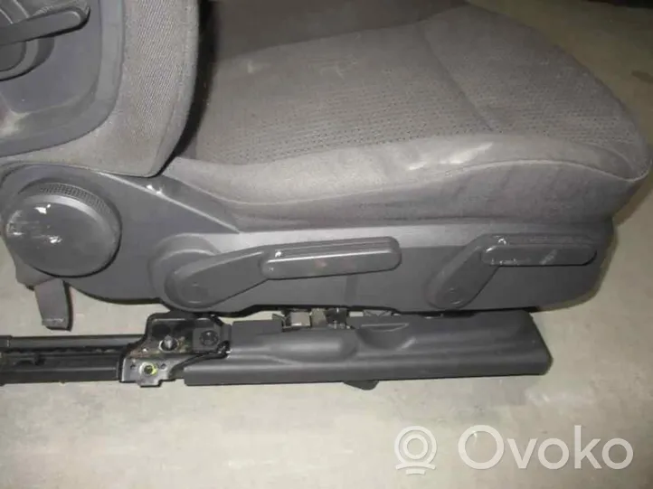 Opel Signum Fotel przedni pasażera 1741447