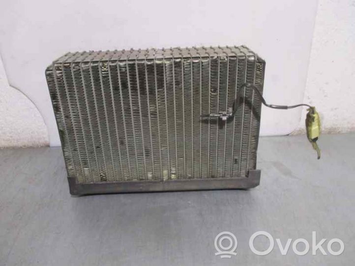 Land Rover Discovery Radiatore aria condizionata (A/C) (abitacolo) 