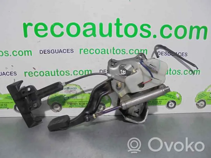 Lexus LS UCF20 Leva di rilascio del freno a mano 4613050010