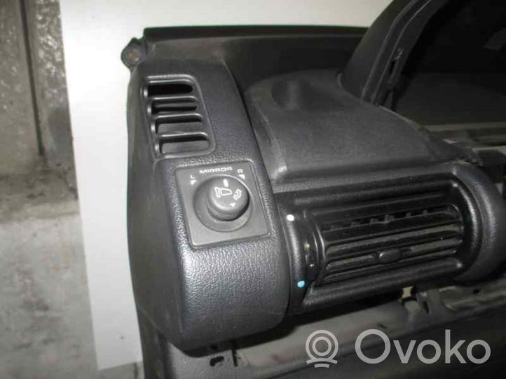 Land Rover Freelander Deska rozdzielcza 