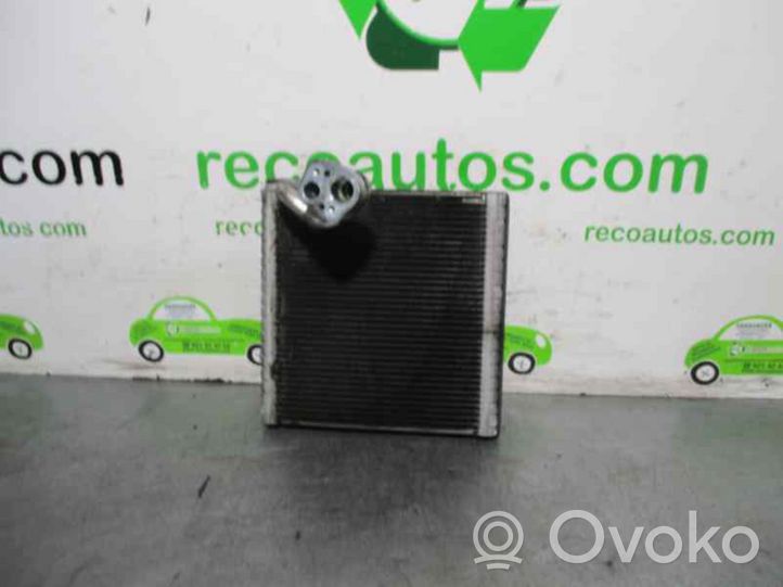 Renault Kangoo II Ilmastointilaitteen sisälauhdutin (A/C) 