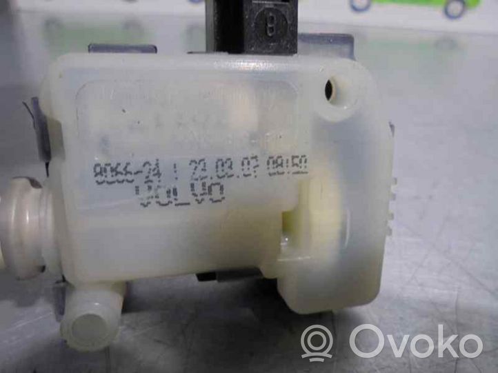 Volvo C70 Fuel tank cap lock motor 