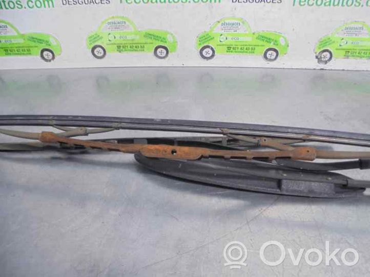 Hyundai Lantra II Front wiper blade arm 9832029000