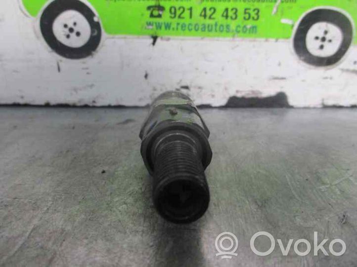 Toyota Carina T190 Injecteur de carburant 