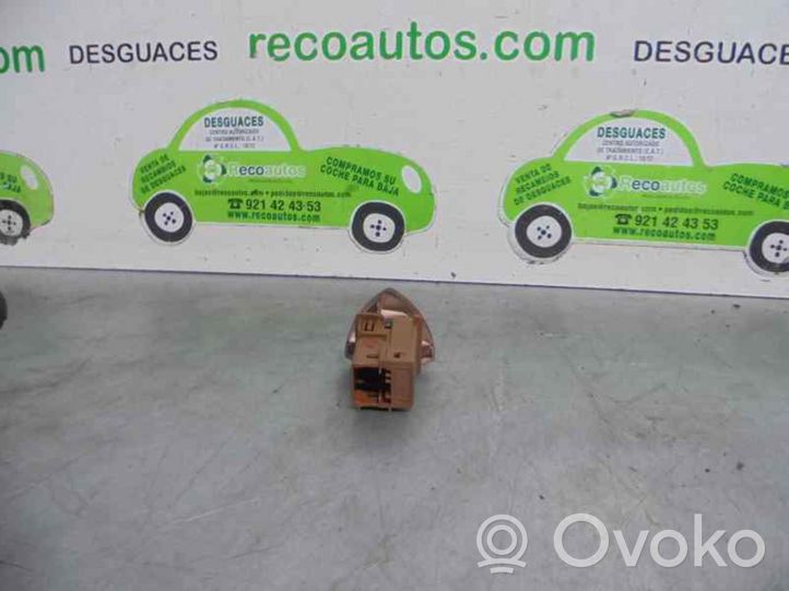 Citroen C8 Autres commutateurs / boutons / leviers 