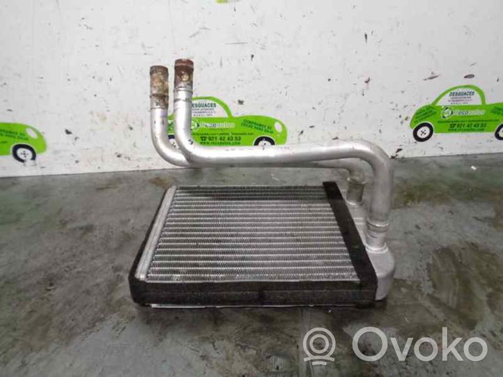 KIA Carens I Radiateur de chauffage 