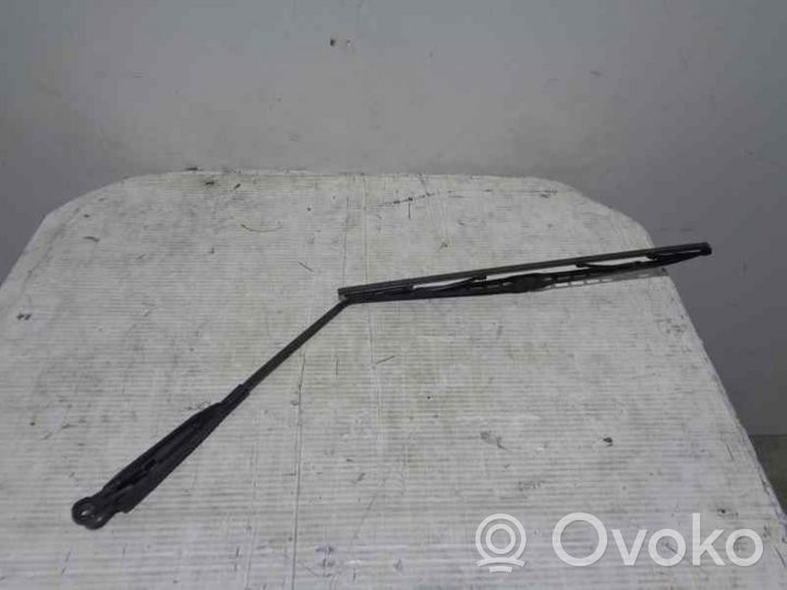 Honda Civic Rear wiper blade arm 