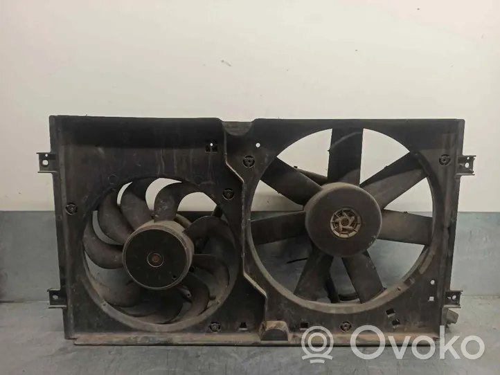 Volkswagen New Beetle Ventilatore di raffreddamento elettrico del radiatore 1C0121207C