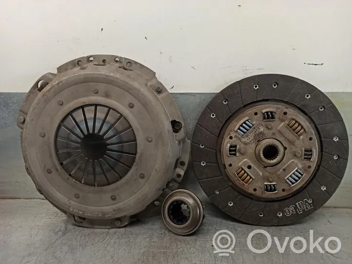 Fiat Croma Clutch set kit 123011710